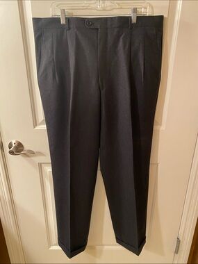 Men's Hickey Freeman Classic Pleated Dress Pants - Black